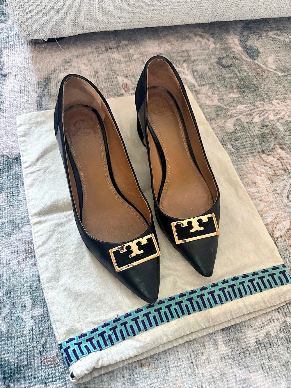 Tory Burch Double T Buckle Pump Black